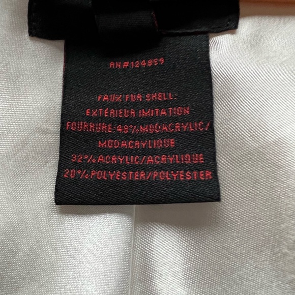 Adrienne Landau Faux Fur Vest - Picture 8 of 9